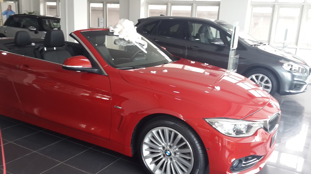 COSCHARIS BMW OFFER VALENTINE SPECIAL PACKAGES