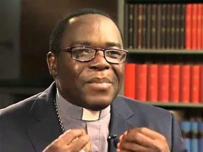 Bishop-Matthew-Hassan-Kukah brandspur
