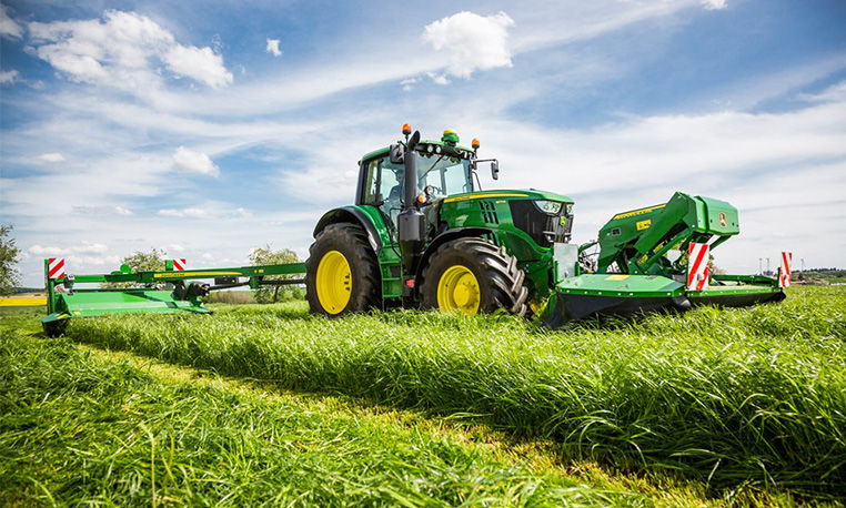 FG, John Deere Sign MoU to Supply 10,000 Tractors, Set up Assembly Plant