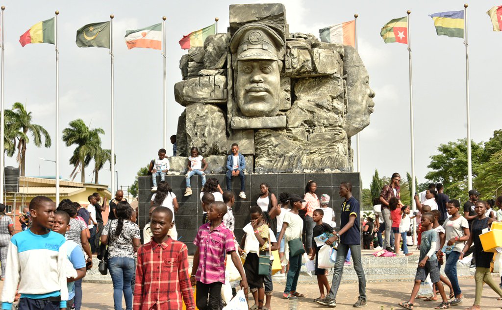 PHOTOS NEWS: LAGOSIANS CELEBRATE ON EASTER MONDAY AT JOHNSON JAKANDE TINUBU (JJT) PARK, IKEJA