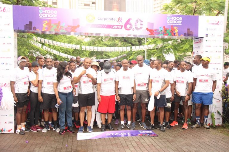Hundreds of Runners Braved the Rain to “eRace Cancer” at NSE Corporate Challenge (Photos)