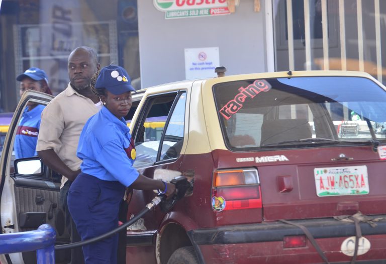 Enyo celebrates Eid-el-Kabir with Customers (Photos)