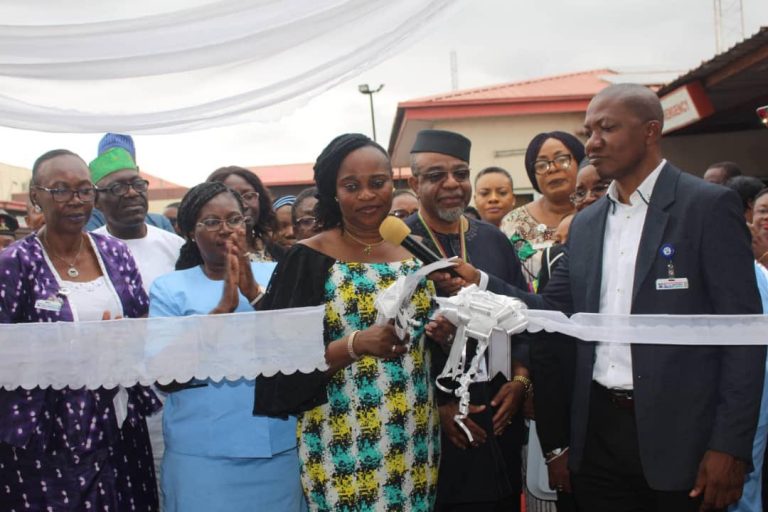 Ogunsola Foundation Gives Back To LASUTH