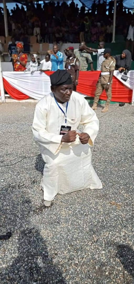 Nigerian Army Officer Gets Cured Of Spinal Cord Injury After 10 Years