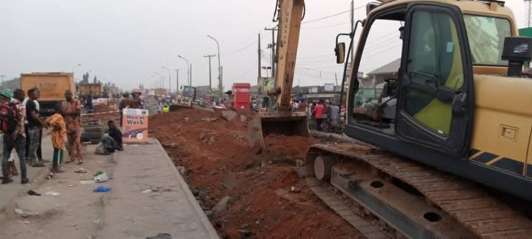 LSPWC begins rehabilitation work on LASU-Iba road intersection with Lagos Badagry Expressway (Photos)