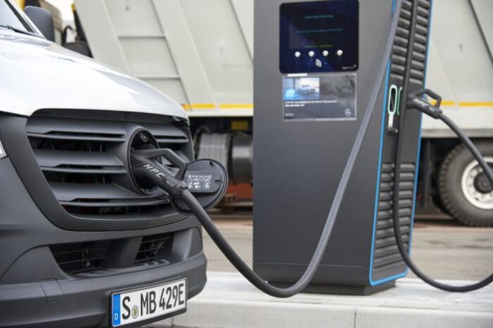 Unlocking Growth In Battery Cell Manufacturing For Electric Vehicles Unlocking Growth In Battery Cell Manufacturing For Electric Vehicles