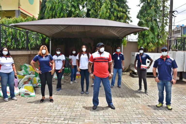 CORONAVIRUS: Air Peace Donates Food Items To The Less Privileged