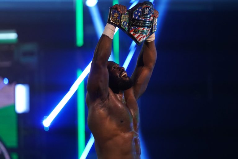 WWE: Nigerian-Born Apollo Crews Defeats Andrade to Become US Champion (Video)