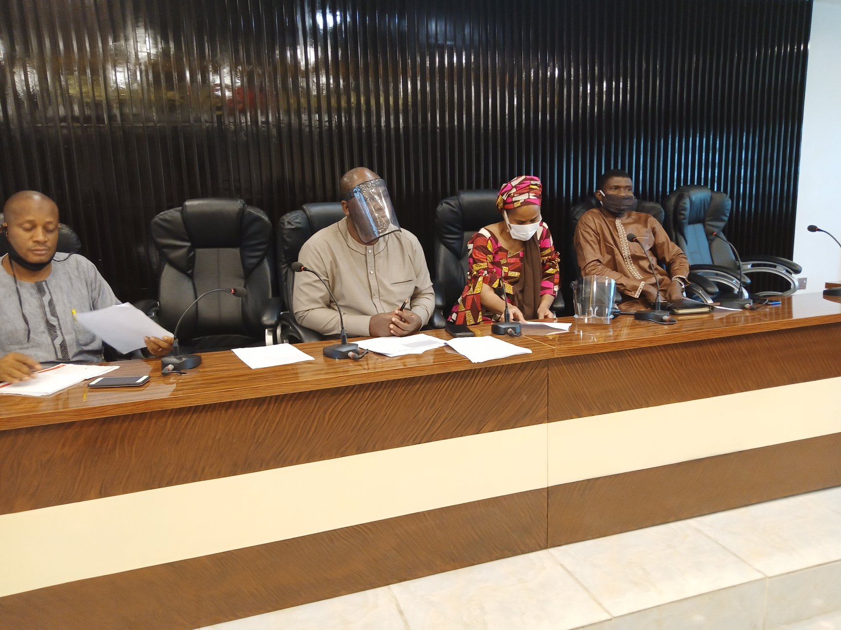 Debt Management Office Meets with Project Managers