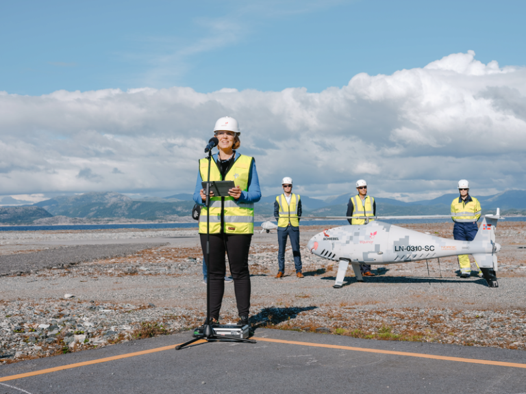 Equinor completes world’s first logistics operation with a drone to an offshore installation (Video)