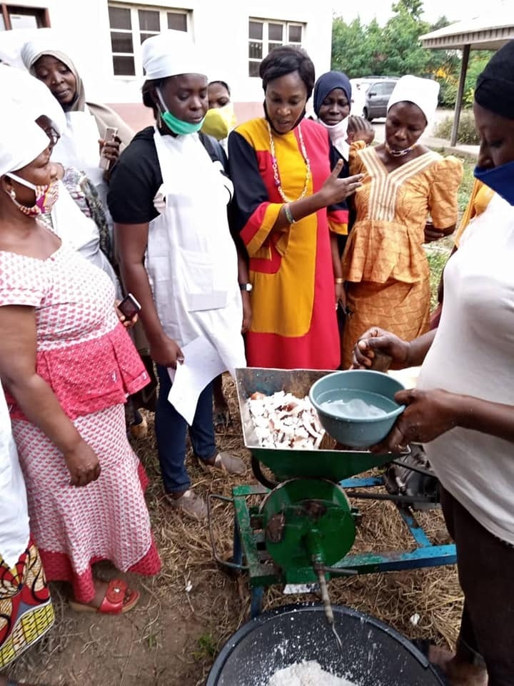 LASCODA trains youths on commercial coconut oil processing (Photos)
