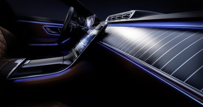 Meet the S-Class DIGITAL: "Luxury & Well-Being": Personal wellness oasis: Comfortable travel while staying fit