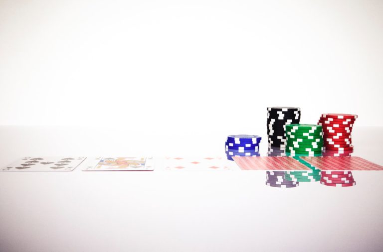 Are there live slots available or just live blackjack and roulette?