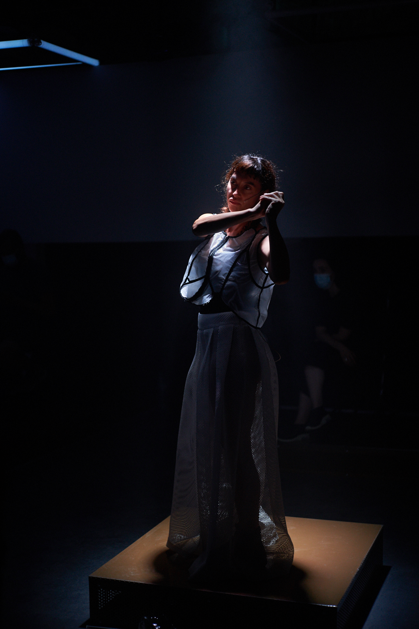 BMW 4 Series Coupé unveiled the debut of Who Am I A human-robot performance