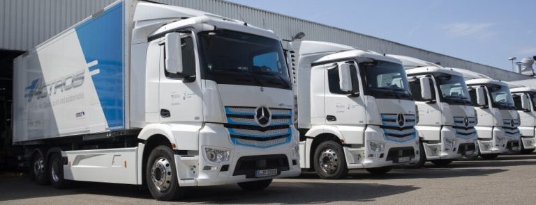 Electric vehicles from Daimler Trucks & Buses prove their capabilities in customer use worldwide
