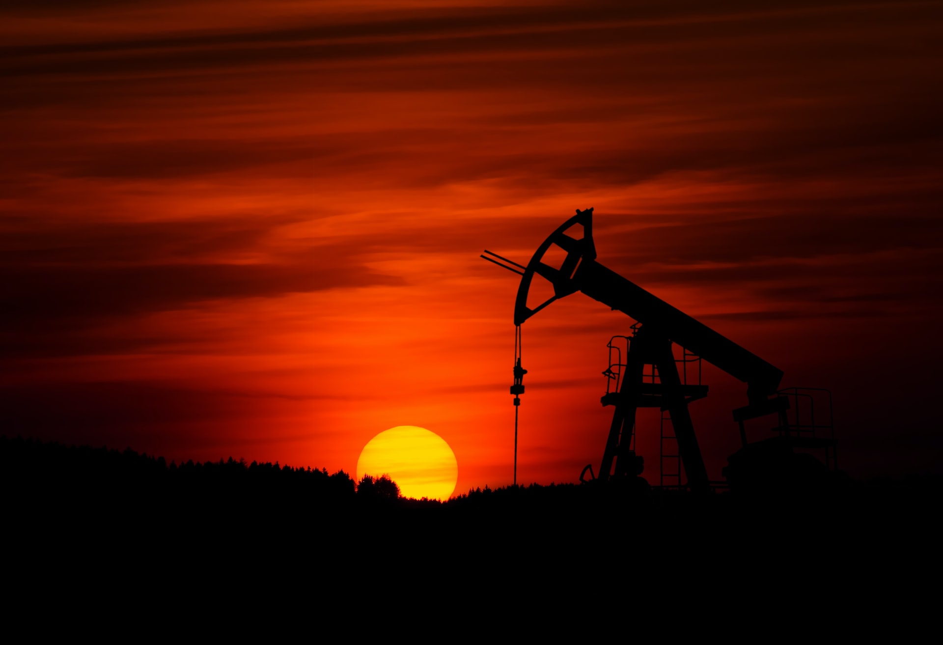 Drop in Energy Prices to Taper Global Inflation - Analysts