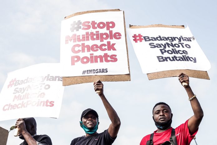 #EndSARS: Youths Protest Against Multiple Checkpoints and Police Extortion on Lagos-Badagry Expressway (Photos)