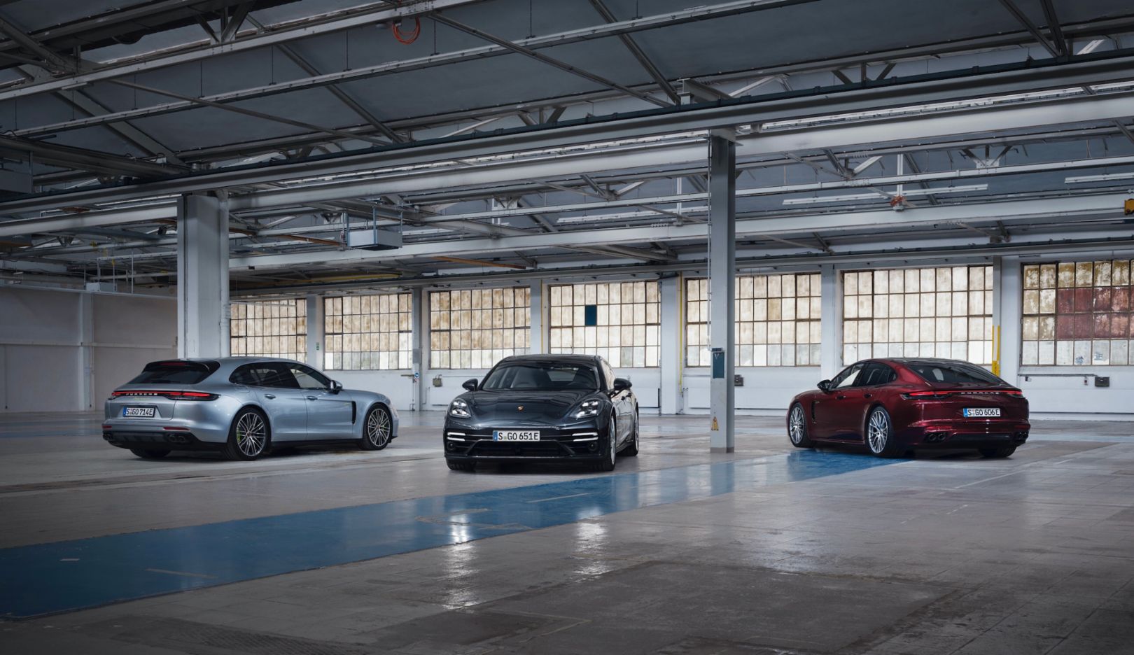 Porsche launches new Panamera models Brandspurng1