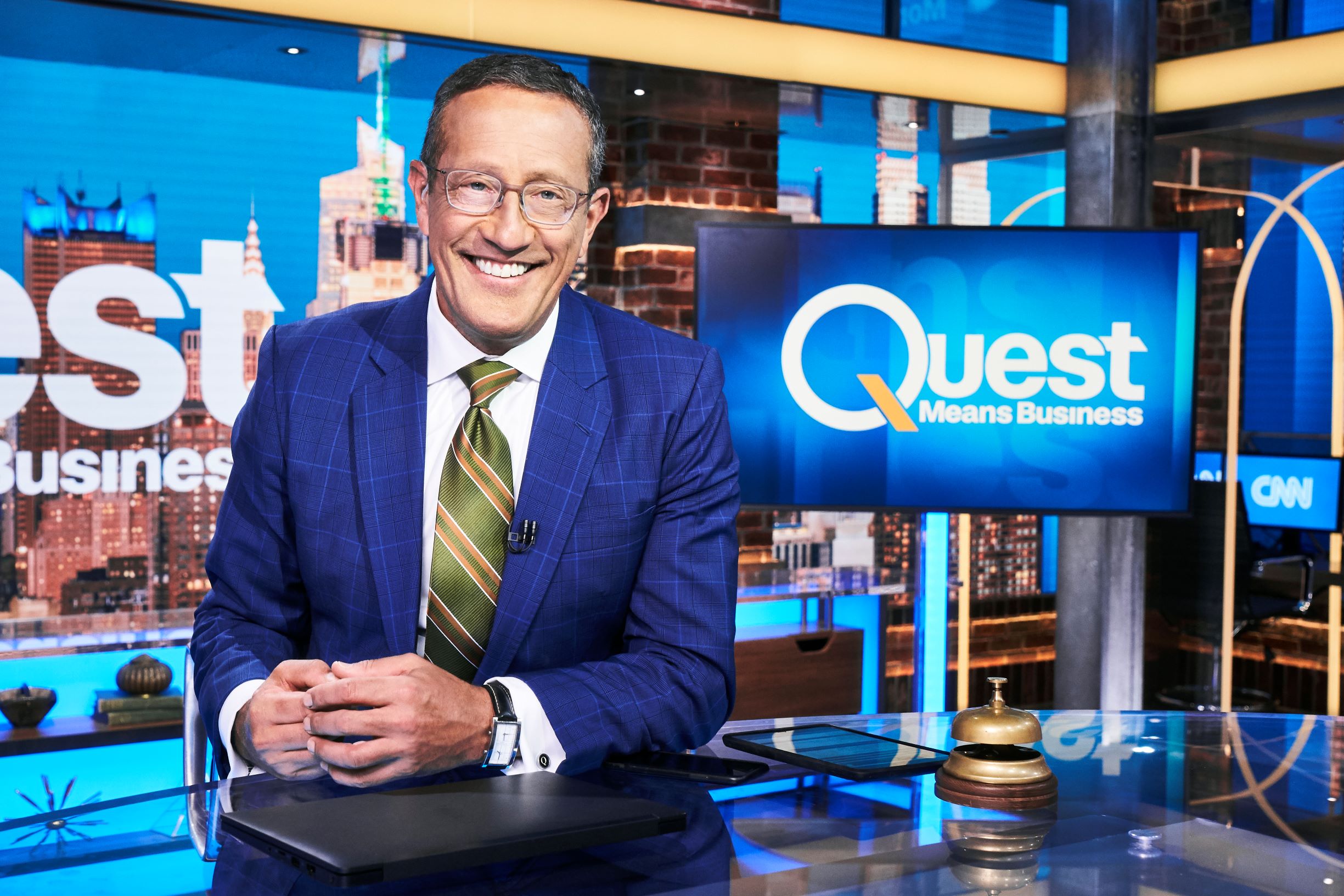 Richard Quest: After recovering from Covid-19, I thought I was safe. Now my antibodies are waning