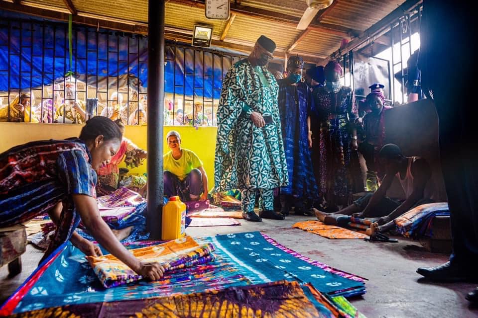 #AdireOgun: Minister Hails Launch of Digital Platform To Market Tie and Dye Fabrics in Ogun State (Photos)