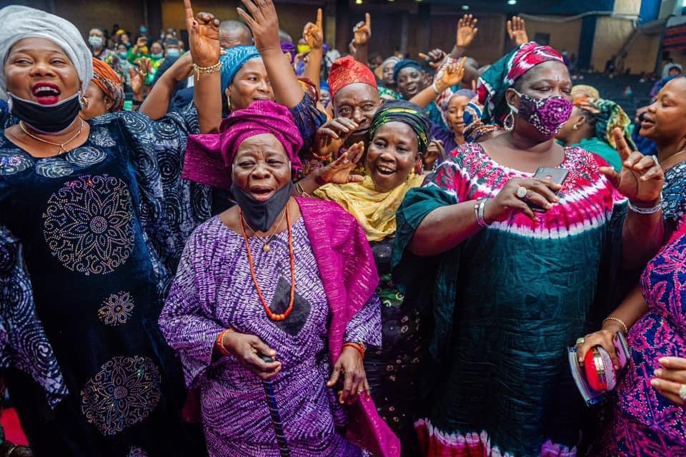 #AdireOgun: Minister Hails Launch of Digital Platform To Market Tie and Dye Fabrics in Ogun State (Photos)