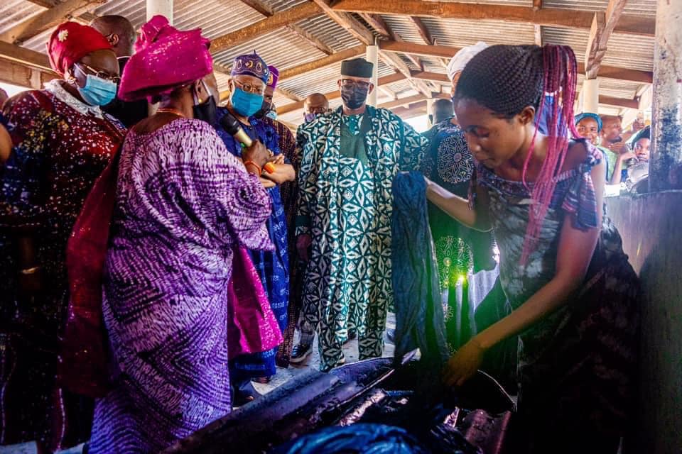 #AdireOgun: Minister Hails Launch of Digital Platform To Market Tie and Dye Fabrics in Ogun State (Photos)