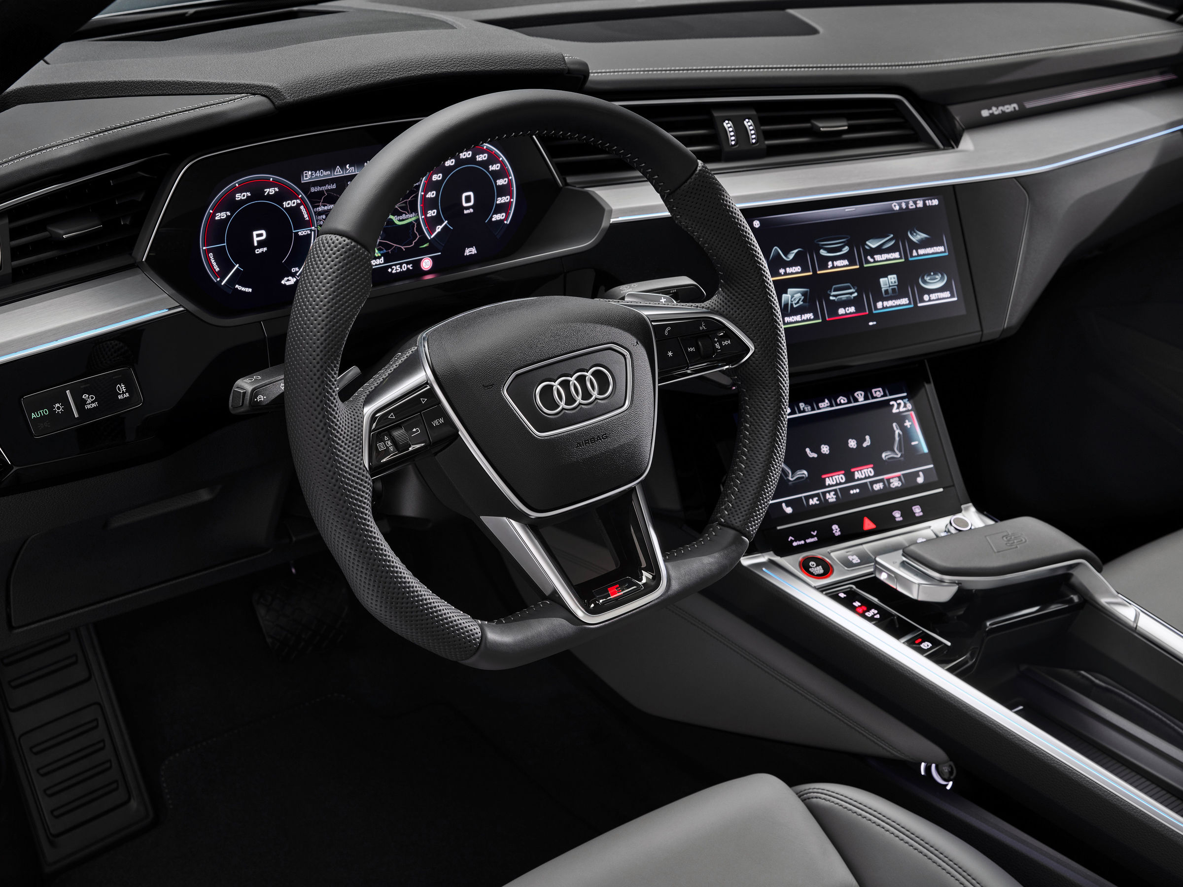 Audi further improves the e-tron product line: AC charging with 22 kW of power, greater driving convenience