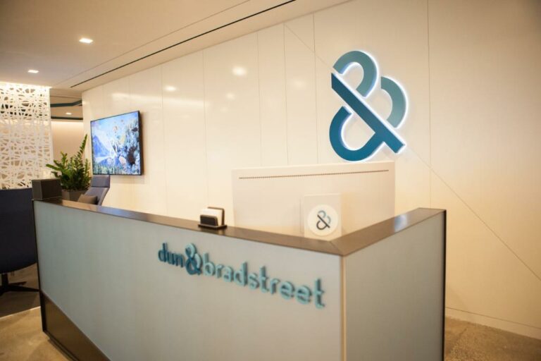 Dun & Bradstreet Grew Revenue by 25.9% to $1Billion in H1 2021