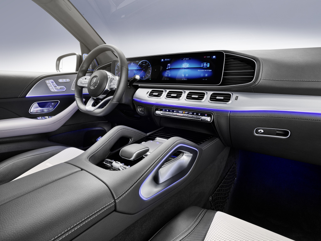 Der neue Mercedes-Benz GLE: Der SUV-Trendsetter, ganz neu durchdachtThe new Mercedes-Benz GLE: The SUV trendsetter completely reconceived