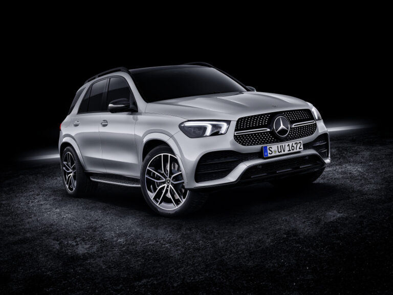 The GLE SUV: All kinds of strength.