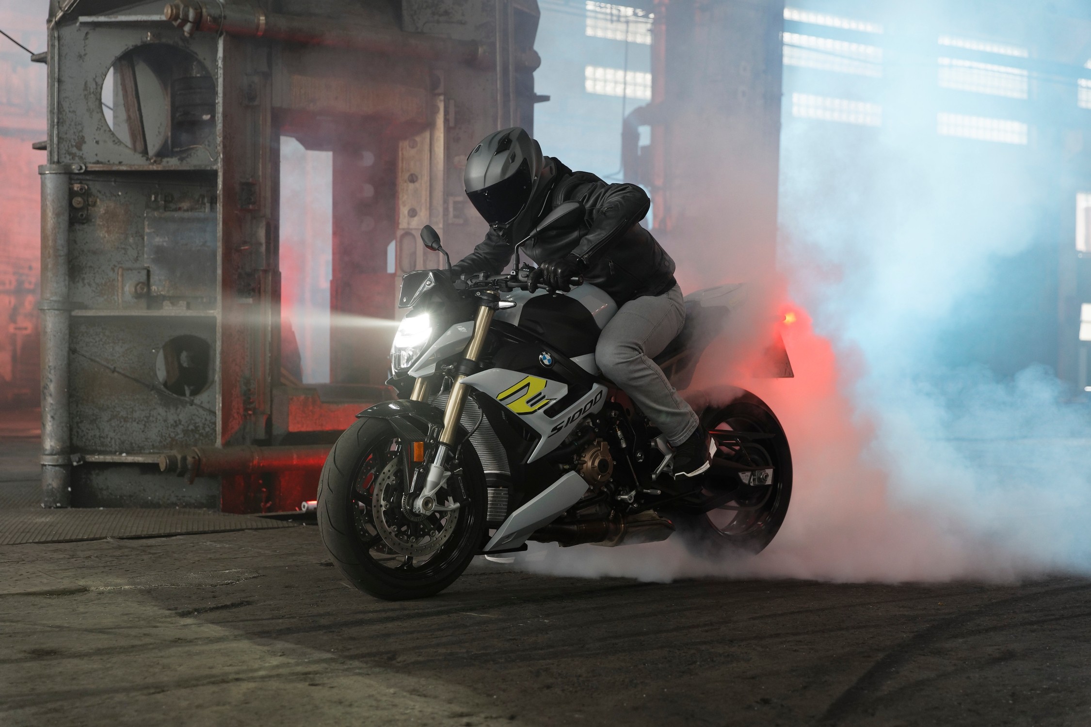 The new BMW S 1000 R