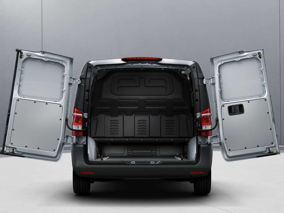 The New Mercedes-Benz Metris: Attractive Upgrade for the Mercedes-Benz Van