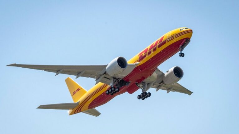DHL starts international COVID-19 vaccine distribution