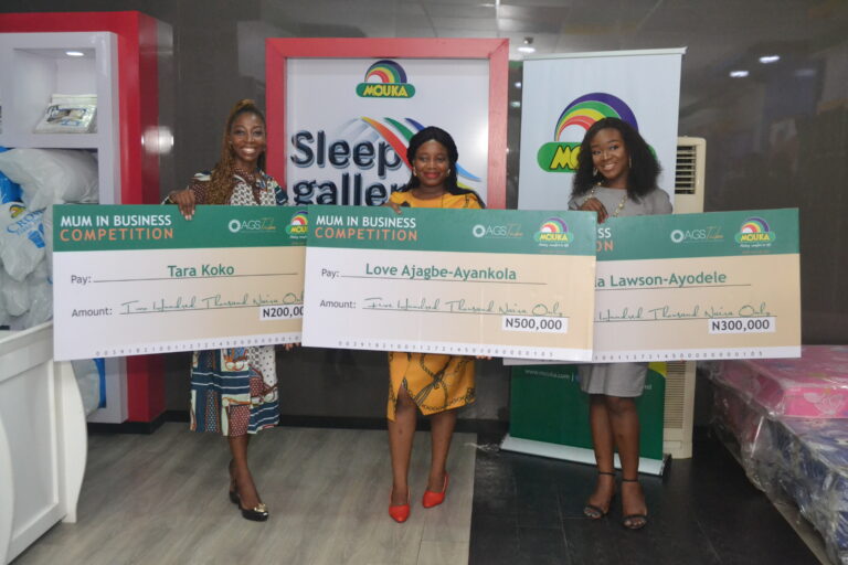 PHOTO: MOUKA Presents Cheques To Winners Of Mums-In-Business
