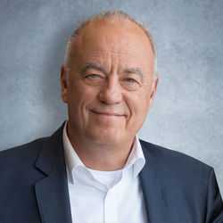 Peter Kössler (B)