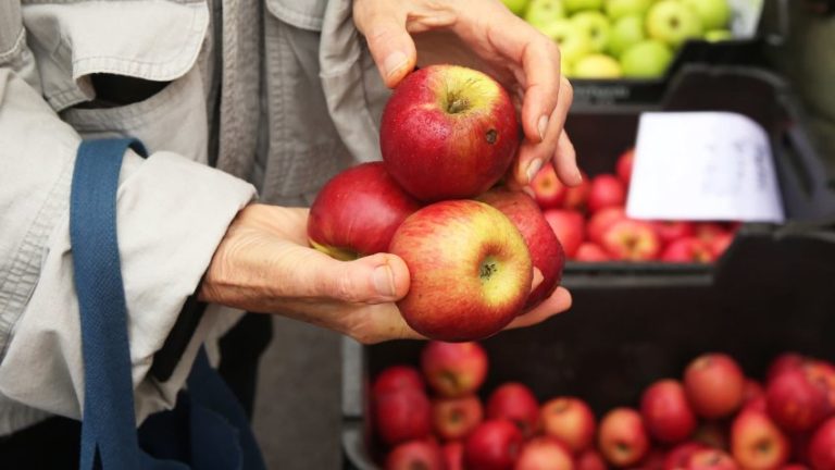 Harvard Nutritionist Shares 5 Foods She Eats To Sharpen Brain Health, Memory And Focus