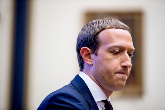 Facebook's Daily Active Users Have Dropped For The First Time In 18-Year History