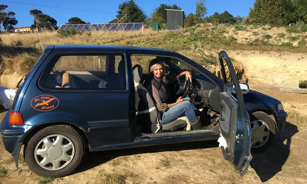 Woman from New Zealand builds her own electric car