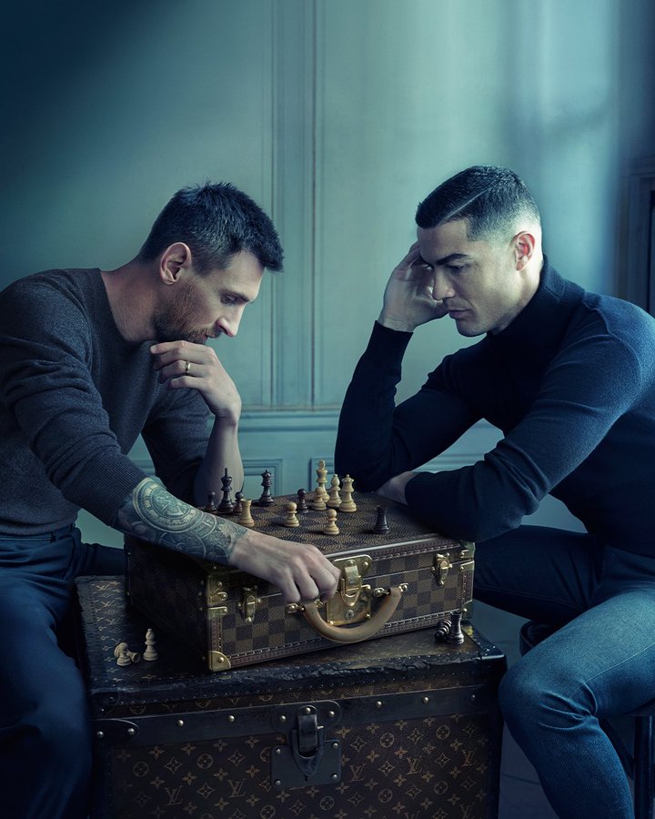 PHOTO: Moment Ronaldo, Messi Competed In A Chess Game