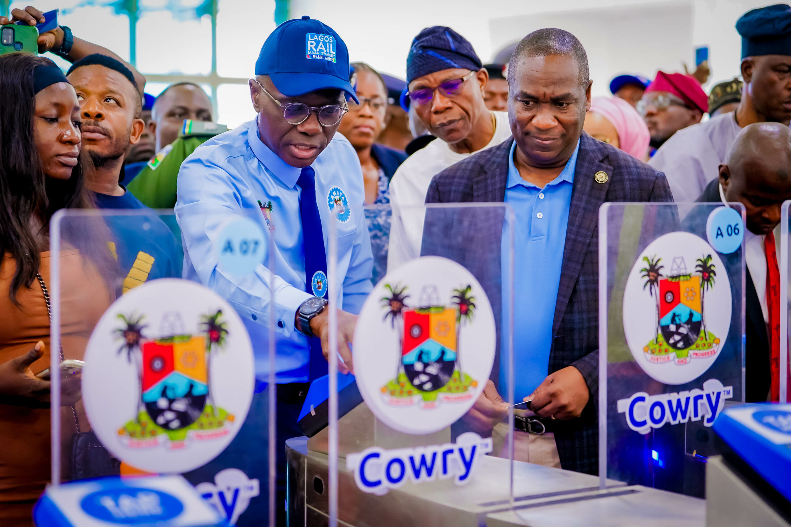 PHOTO NEWS: Sanwo-Olu Inaugurates Blue Line Rail With First Ride