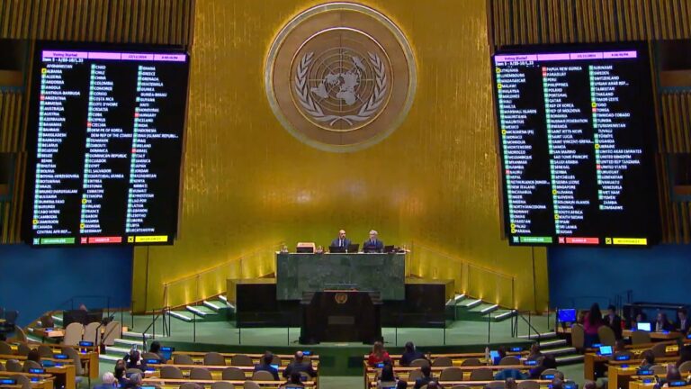 UN General Assembly Meets To Settle Russian-Ukraine Dispute, U.S. Sides Russia