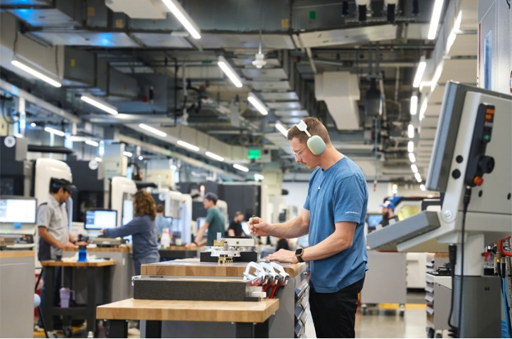 Apple Will Spend More Than $500 Billion In The U.S. Over The Next Four Years