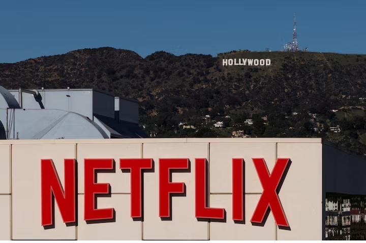 Netflix Slightly Beats Revenue Estimates, Shares Slide Amid Bidding War For Warner Bros