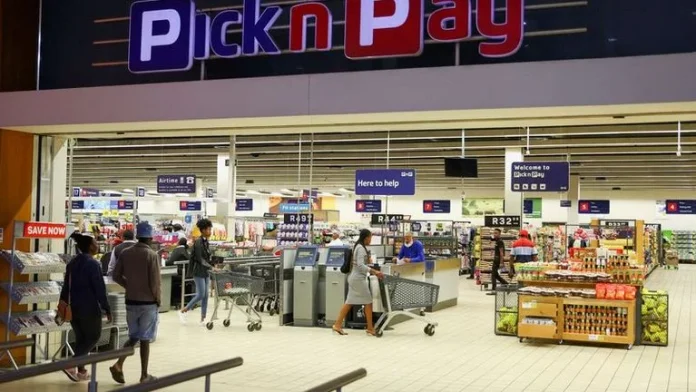 2023-02-23T174729Z_1_LYNXMPEJ1M0P3_RTROPTP_3_SAFRICA-POWER-RETAIL Boxer Overtakes Pick n Pay In Market Value As South African Retail Shift Deepens